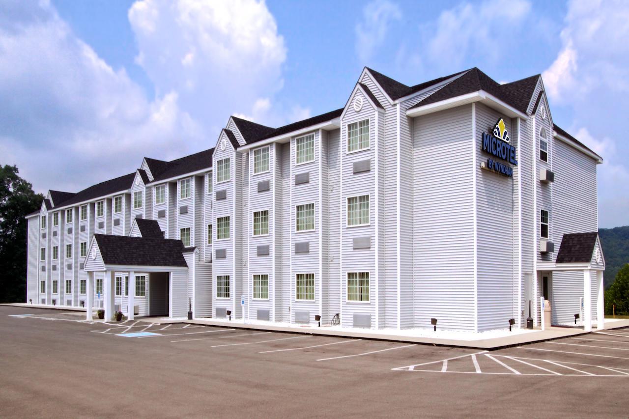 Microtel Inn And Suites Gassaway Экстерьер фото